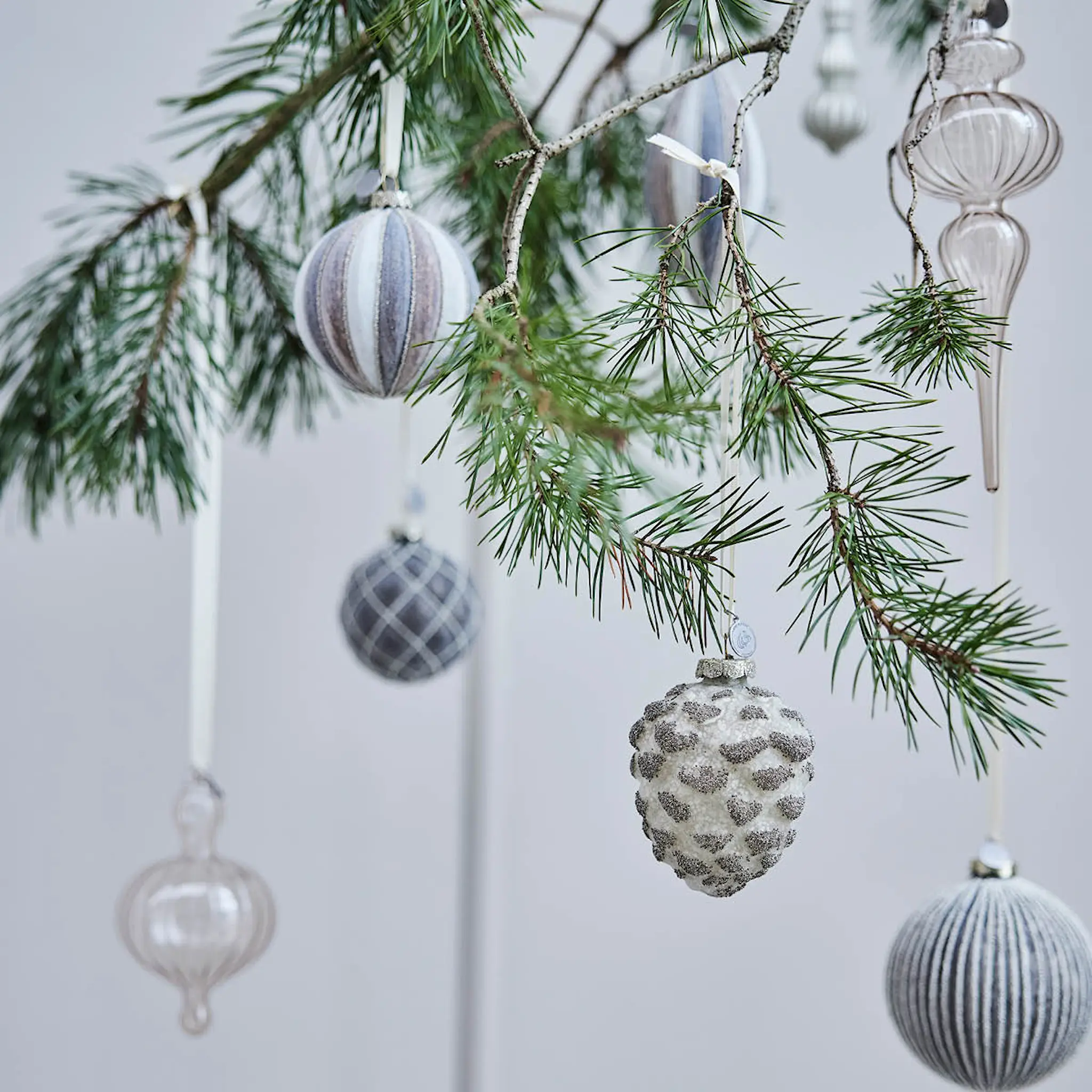 Lene Bjerre Nomillia julkula 8 cm multi/benvit