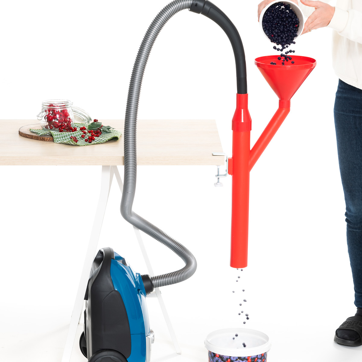 Marjukka Bärrensare för dammsugare 65 cm röd