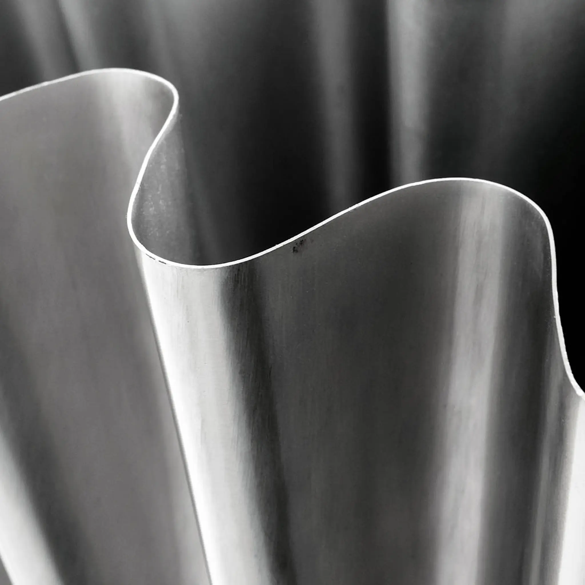 House Doctor Flood vas 30 cm borstad silverfinish