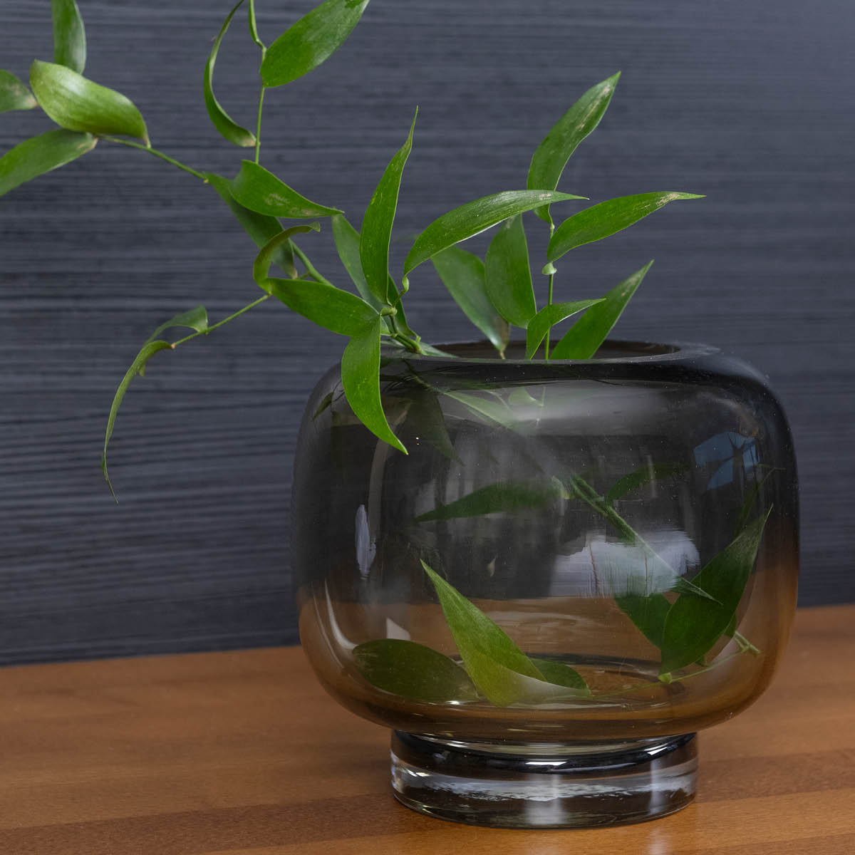 Fanni K Uumen vase 16x14,5 cm grå