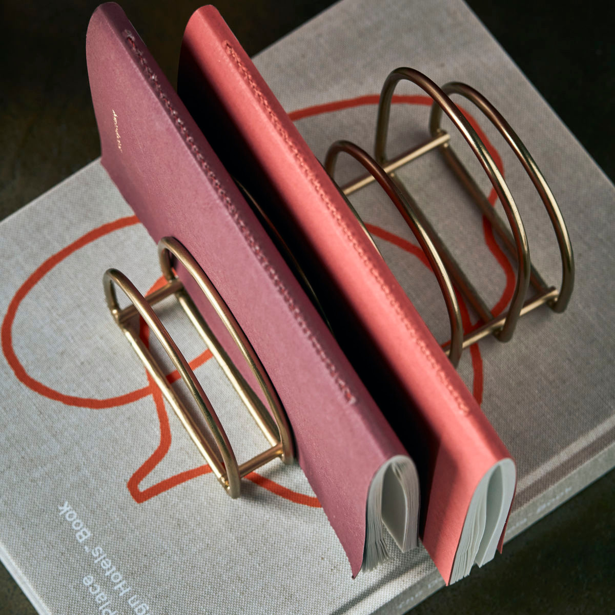 House Doctor Pampi organisator 24x12 cm gylden