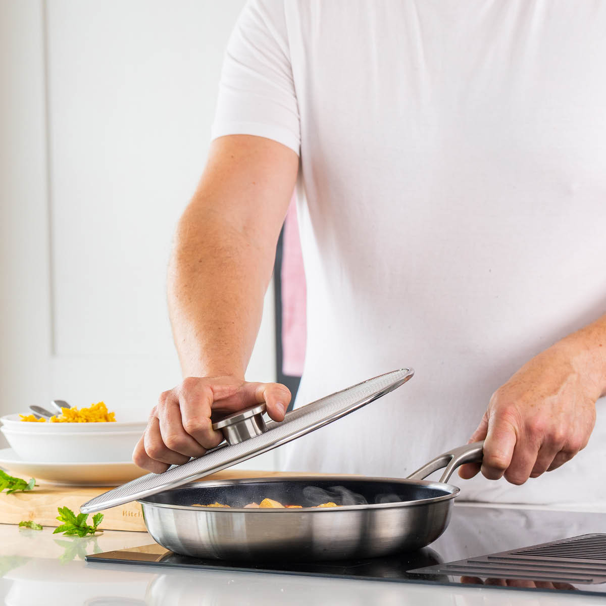 KitchenAid KitchenAid Roiskesuoja paistinpannuun 33 cm Ruostumaton teräs