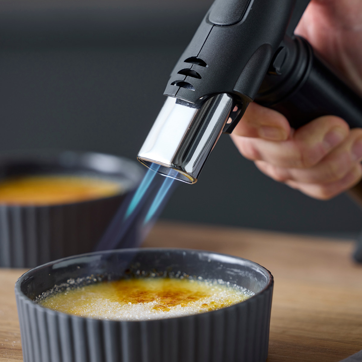 Tareq Taylor Flame gassbrenner 27 ml 12x7x19 cm svart