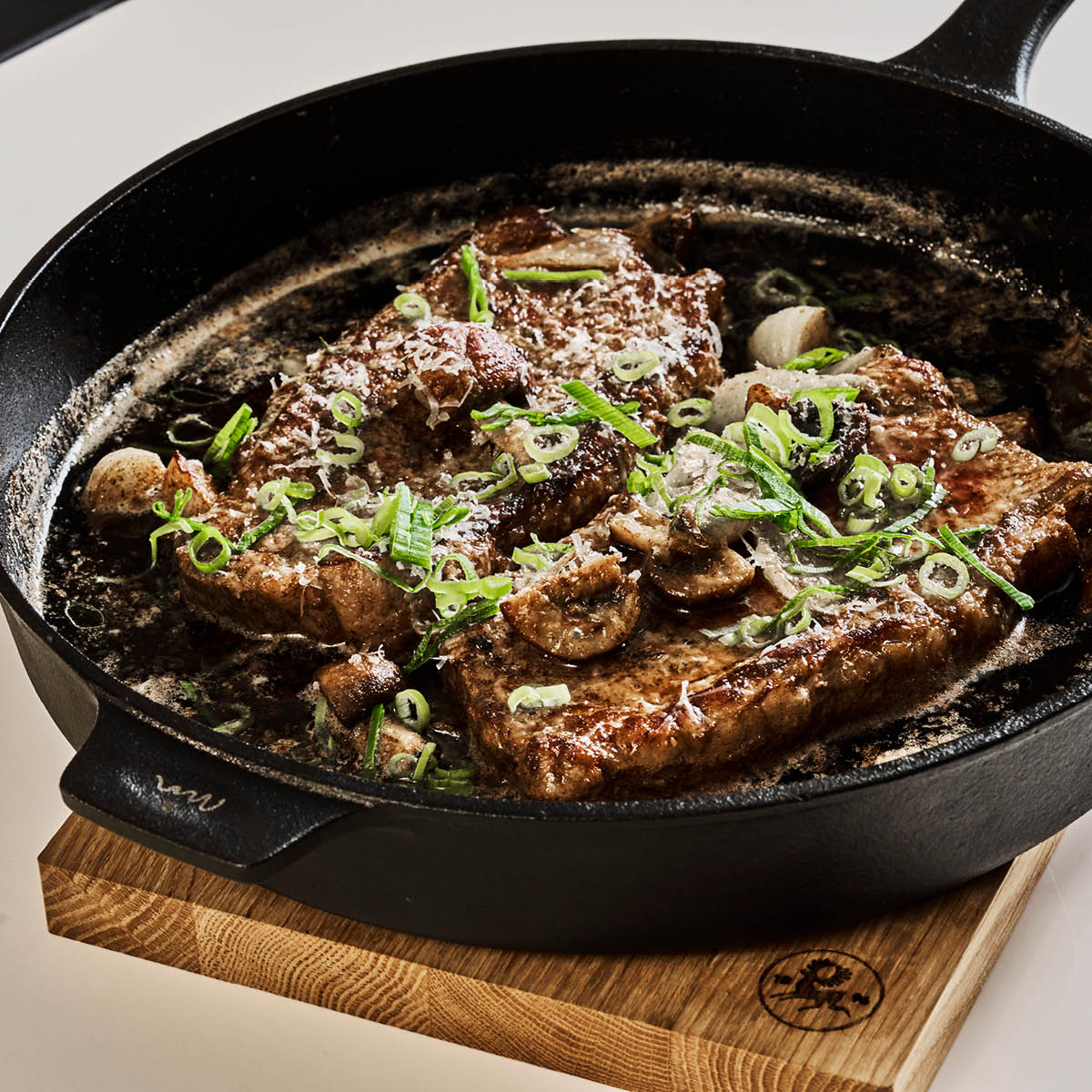 Sabor Moi stekpanna 28 cm gjutjärn svart