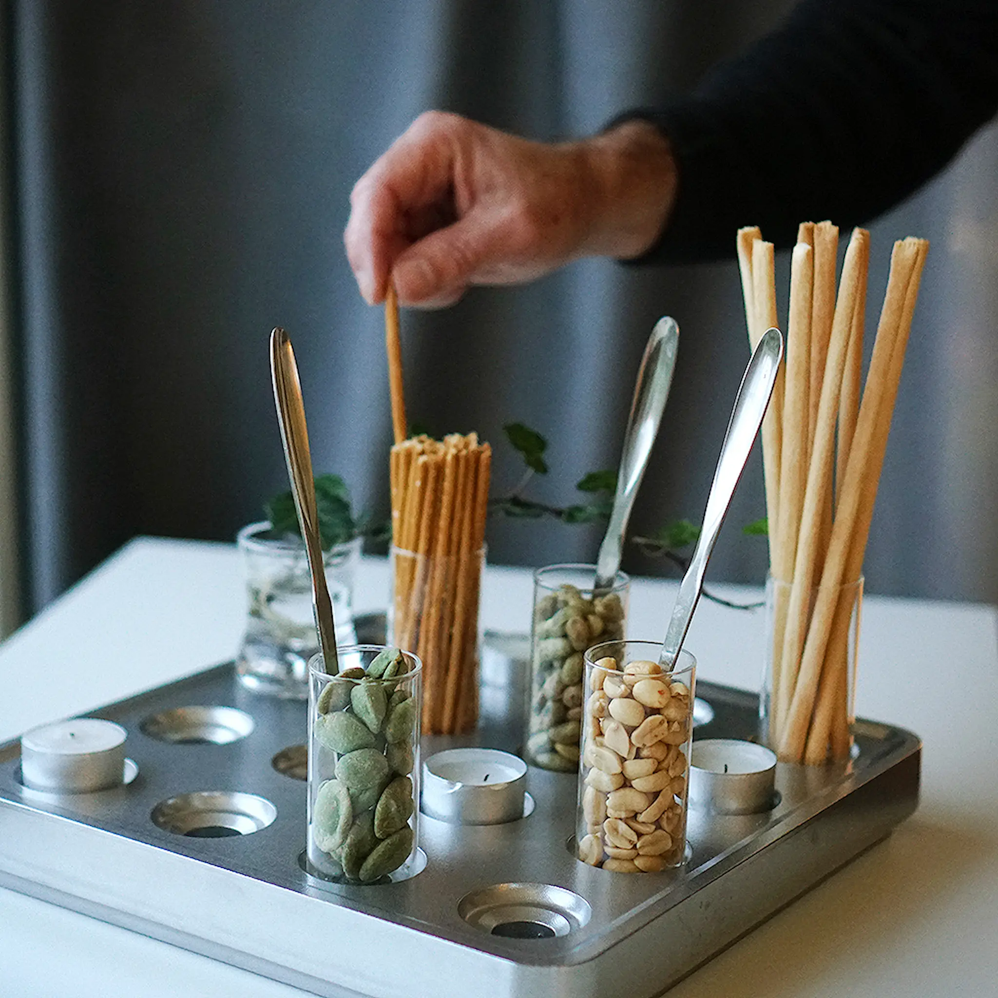 Born in Sweden Stumpastaken Original Kynttilänjalka Kiillotettu alumiini