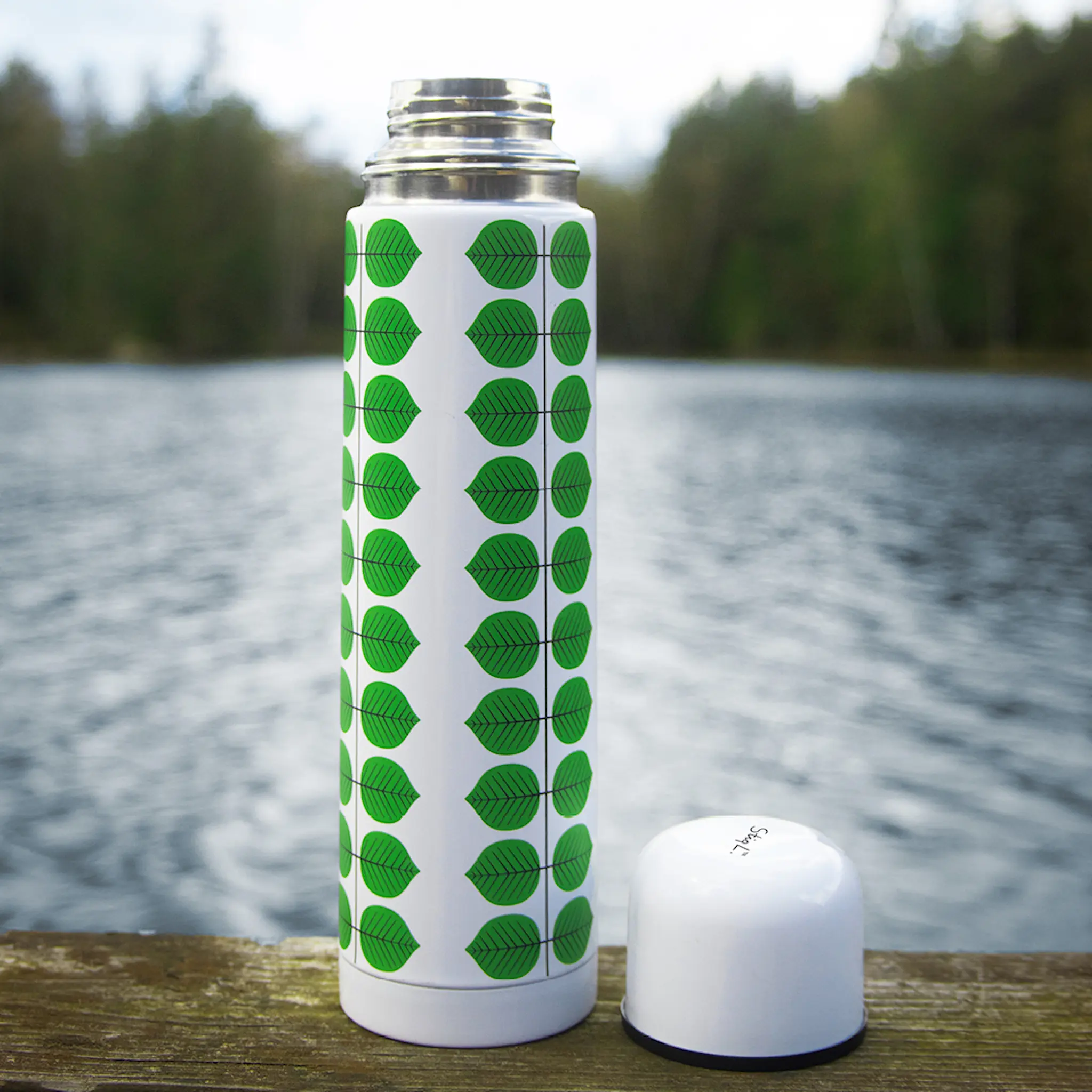 Pluto Berså Termospullo 0,75 L Valkoinen/Vihreä