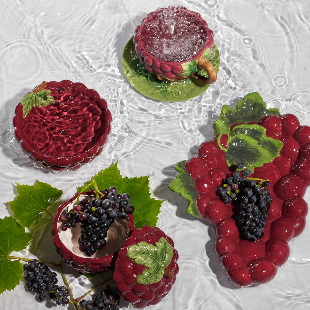 ByOn Grape skål med lokk 10 cm vinrød