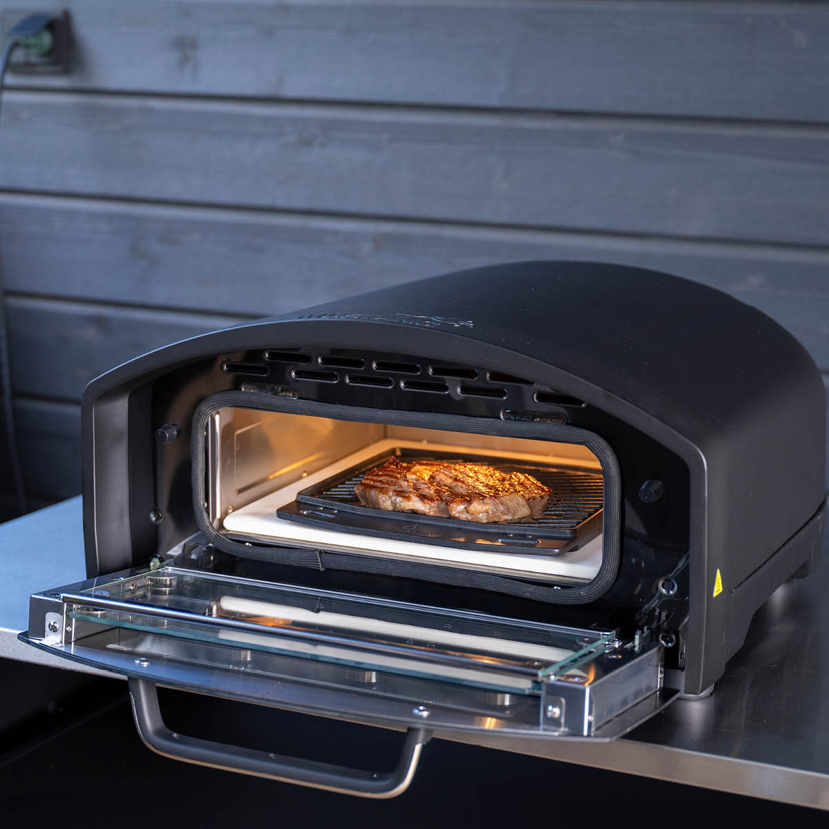 Mustang Valurautainen grillilevy kaksipuolinen 25x25 cm