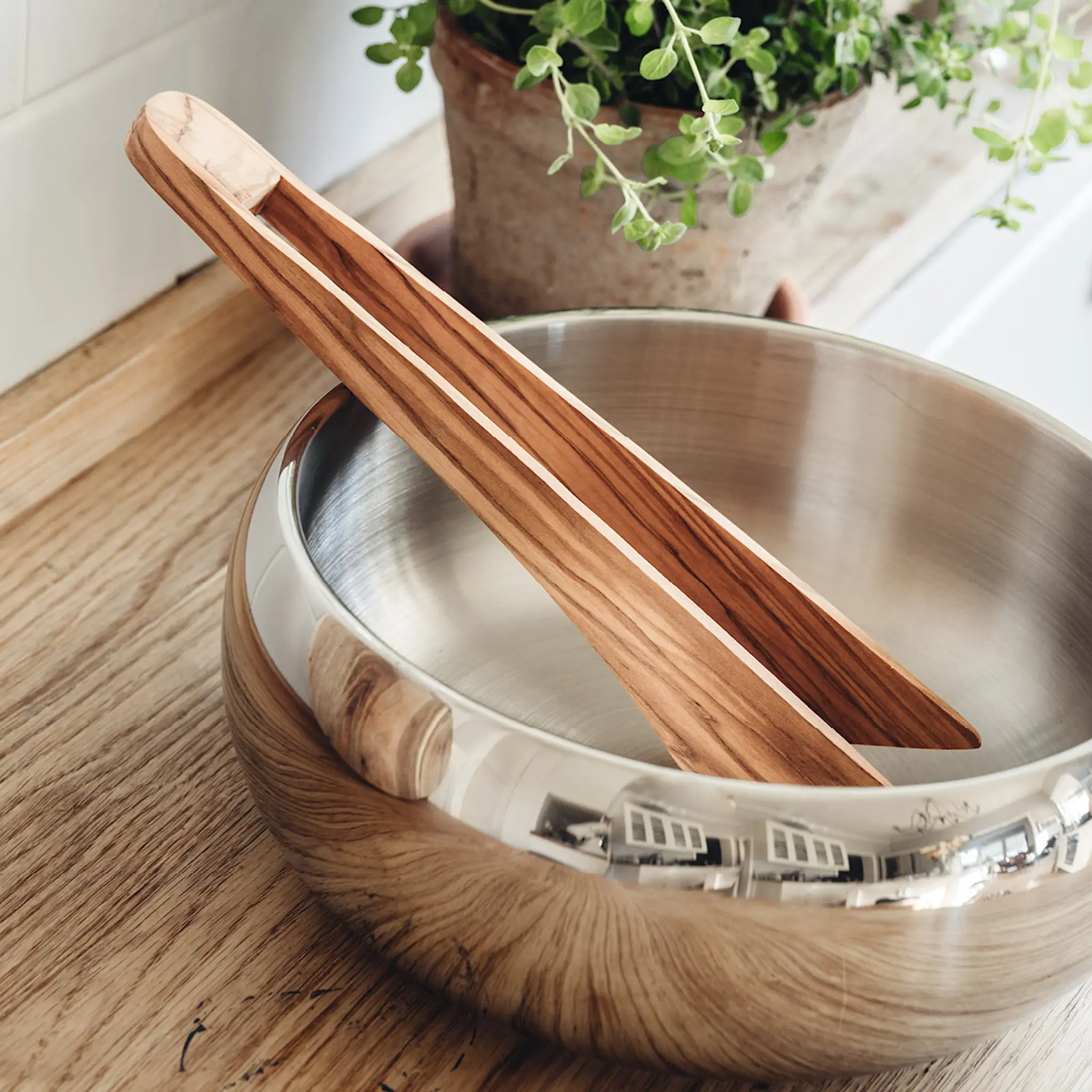 Heirol Serveringstang 31 cm oliventre hover