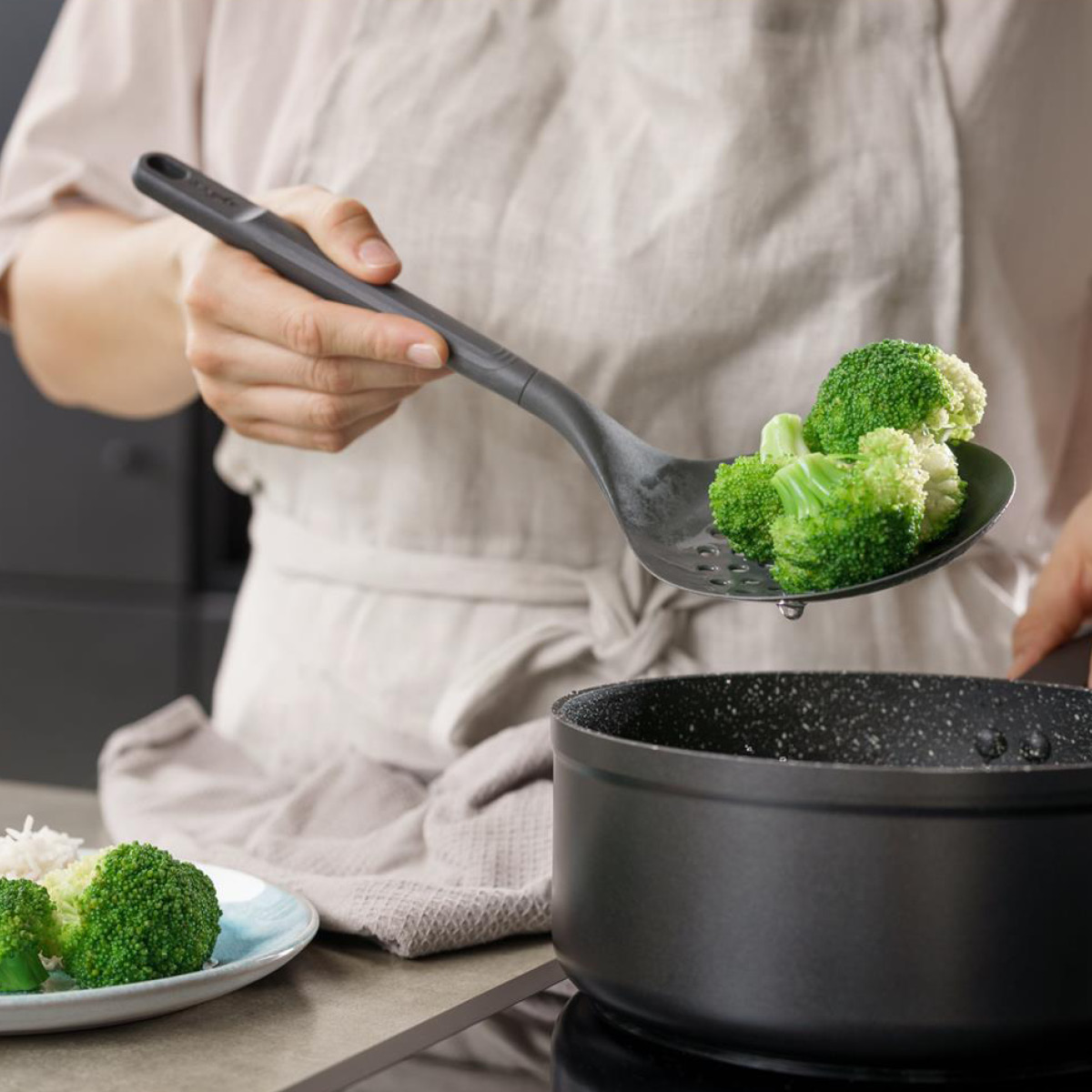 Zyliss Hullsleiv 33,5 cm grå