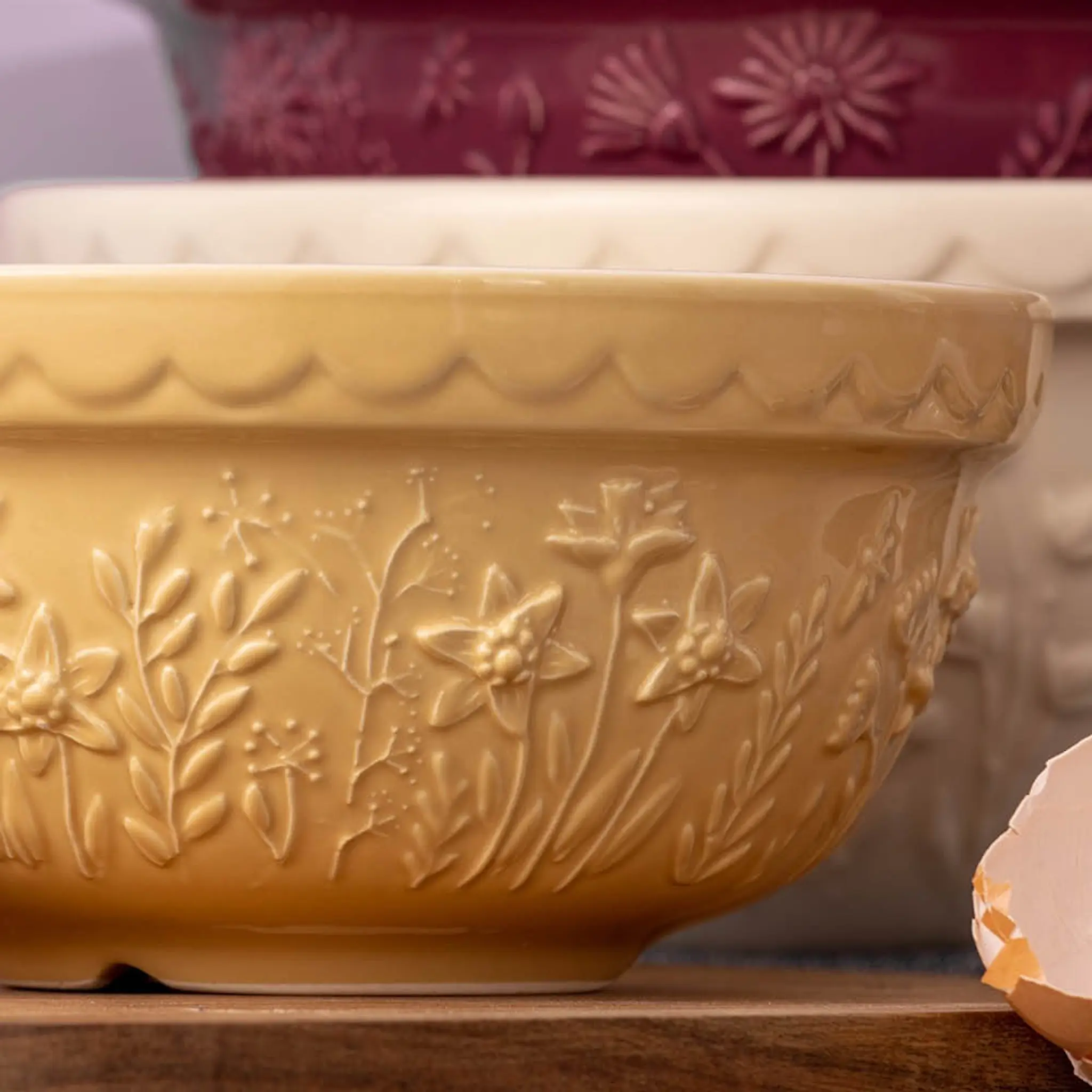 Mason Cash In The Meadow blandningsskål S30 1,1 L Påsklilja gul