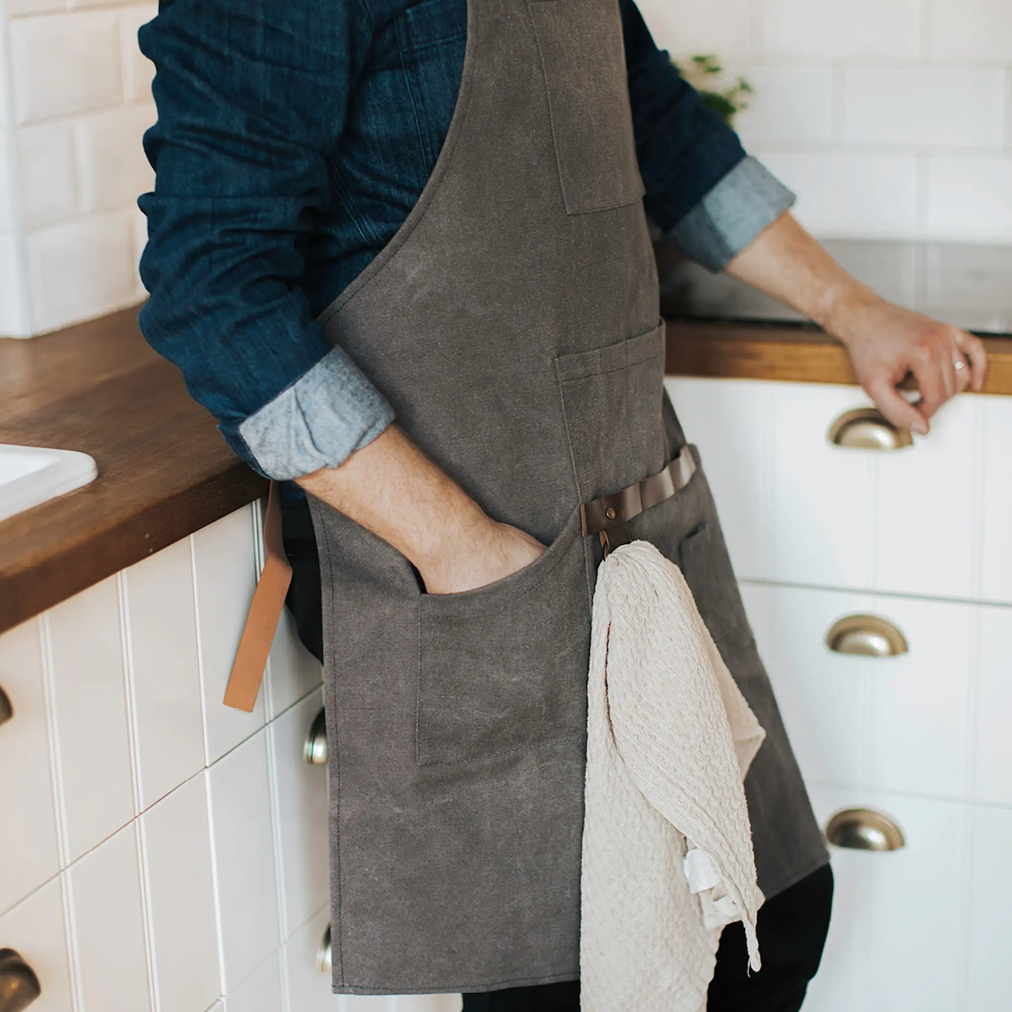 Dorre Freya Esiliina 83x68 cm Ruskea