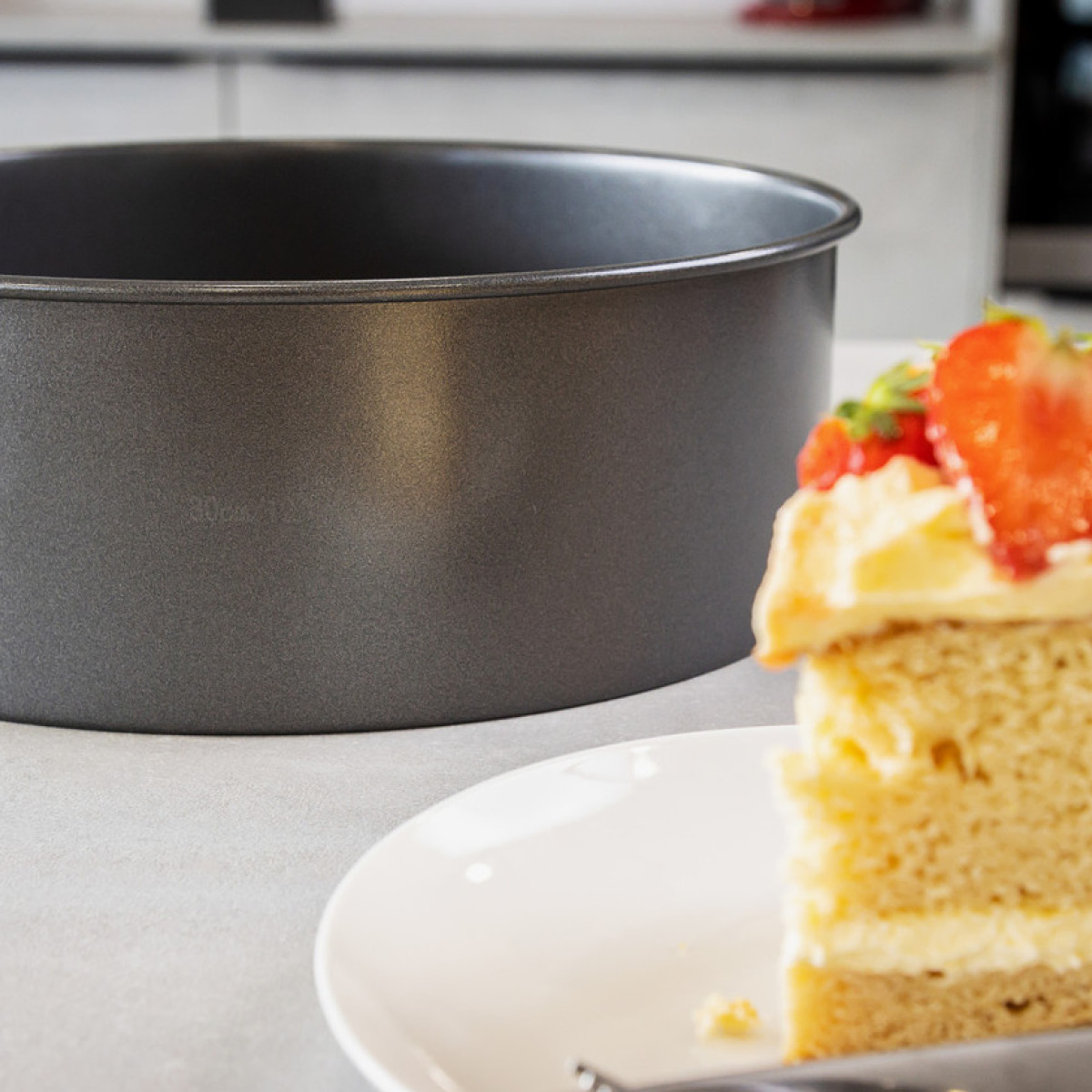 MasterClass Non-stick høy kakeform 30 cm 5L