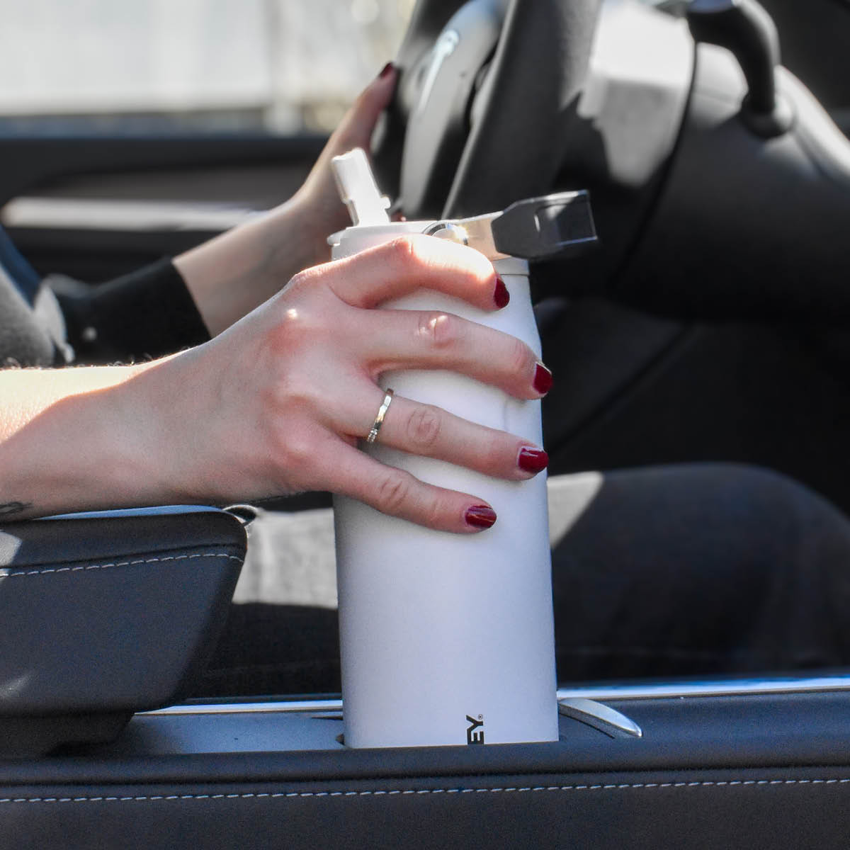 Stanley IceFlow Flip Straw 2.0 Bottle Termospullo 0,7 L Chalk