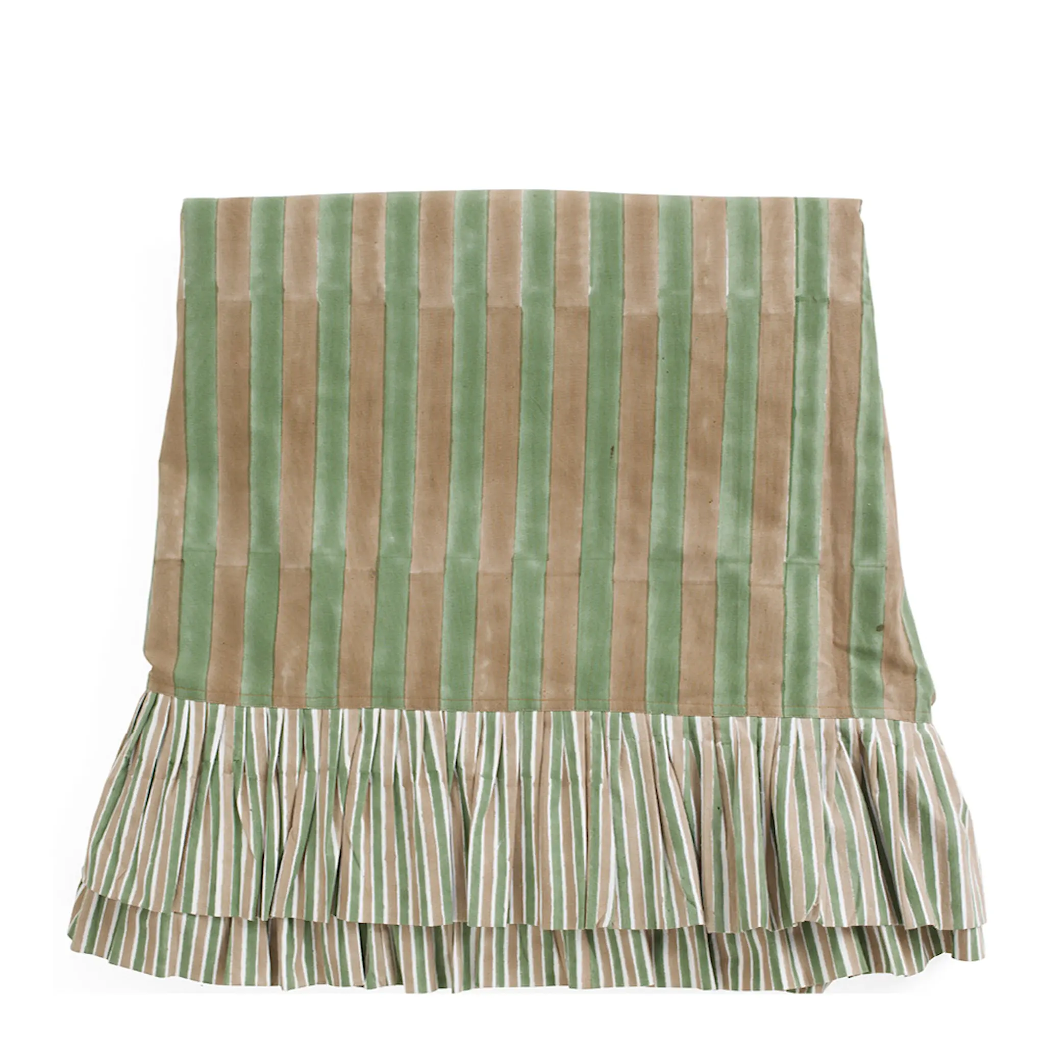 Chamois Jaipur Stripe duk med volang 165x245 cm grön