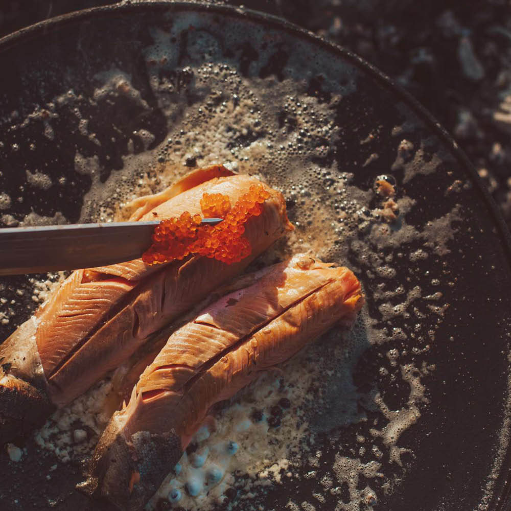 Espegard Stekehelle støpejern med bein 25x45 cm