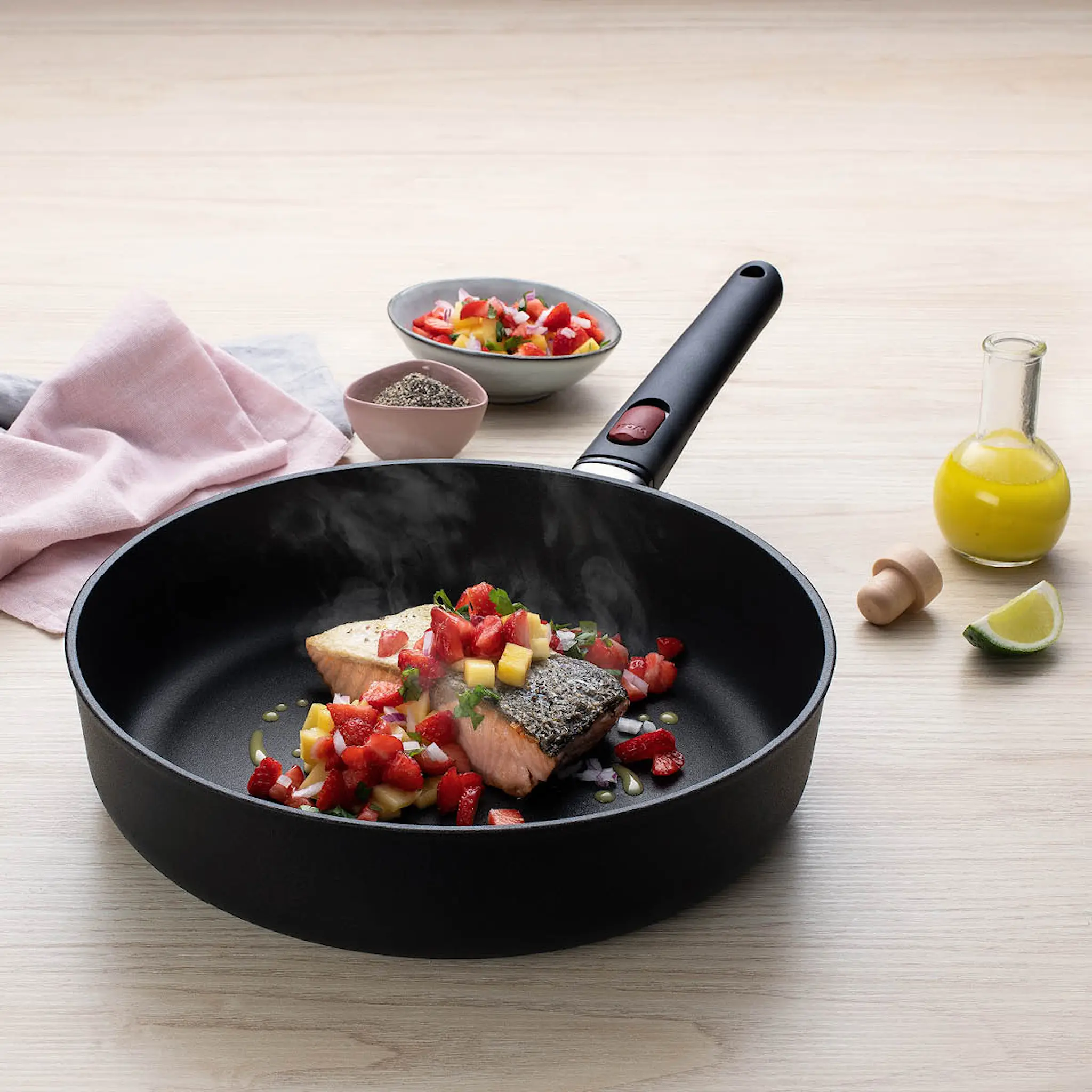 Woll Eco Lite Stekpanna med Avtagbart Handtag 24 cm