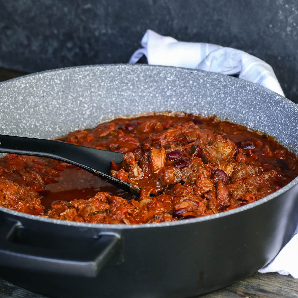 MasterClass Cast Aluminium låg gryta med självösande lock 4 L svart