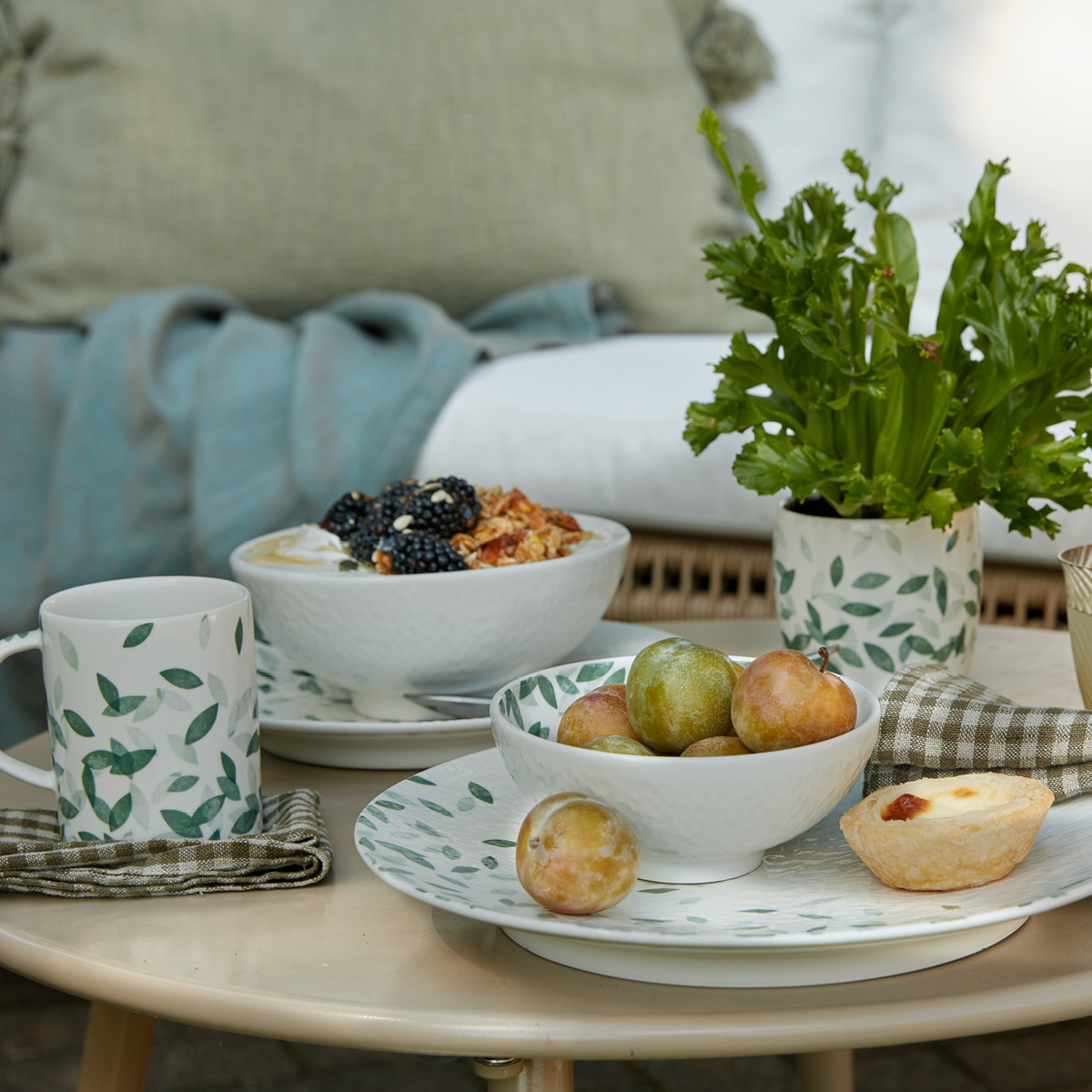 Denby Greenhouse tallrik 27,5 cm vit/grön