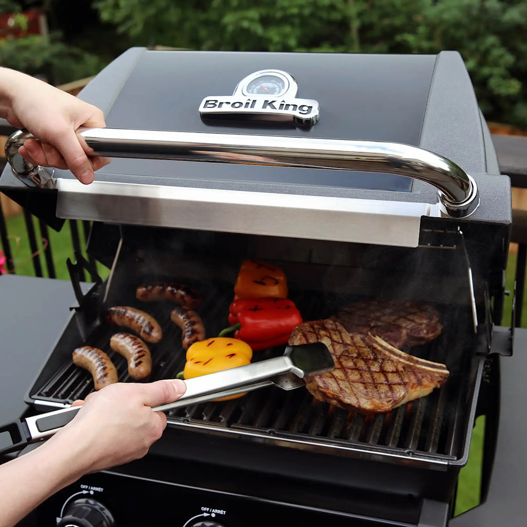 Broil King Gasolgrill Royal 340 Shadow med sidobrännare