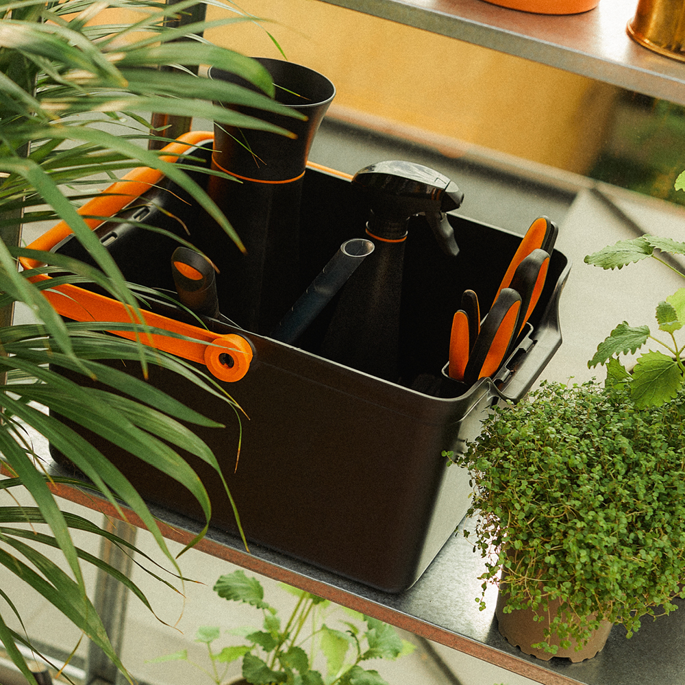 Fiskars Verktygslåda 35,3x31,1x17,3 cm svart