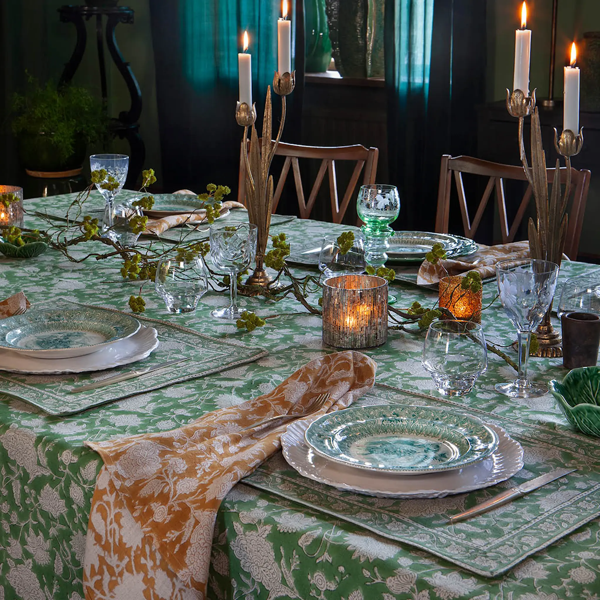 Chamois Indian Rose bordstablett i linne 37x50 cm 2-pack grön