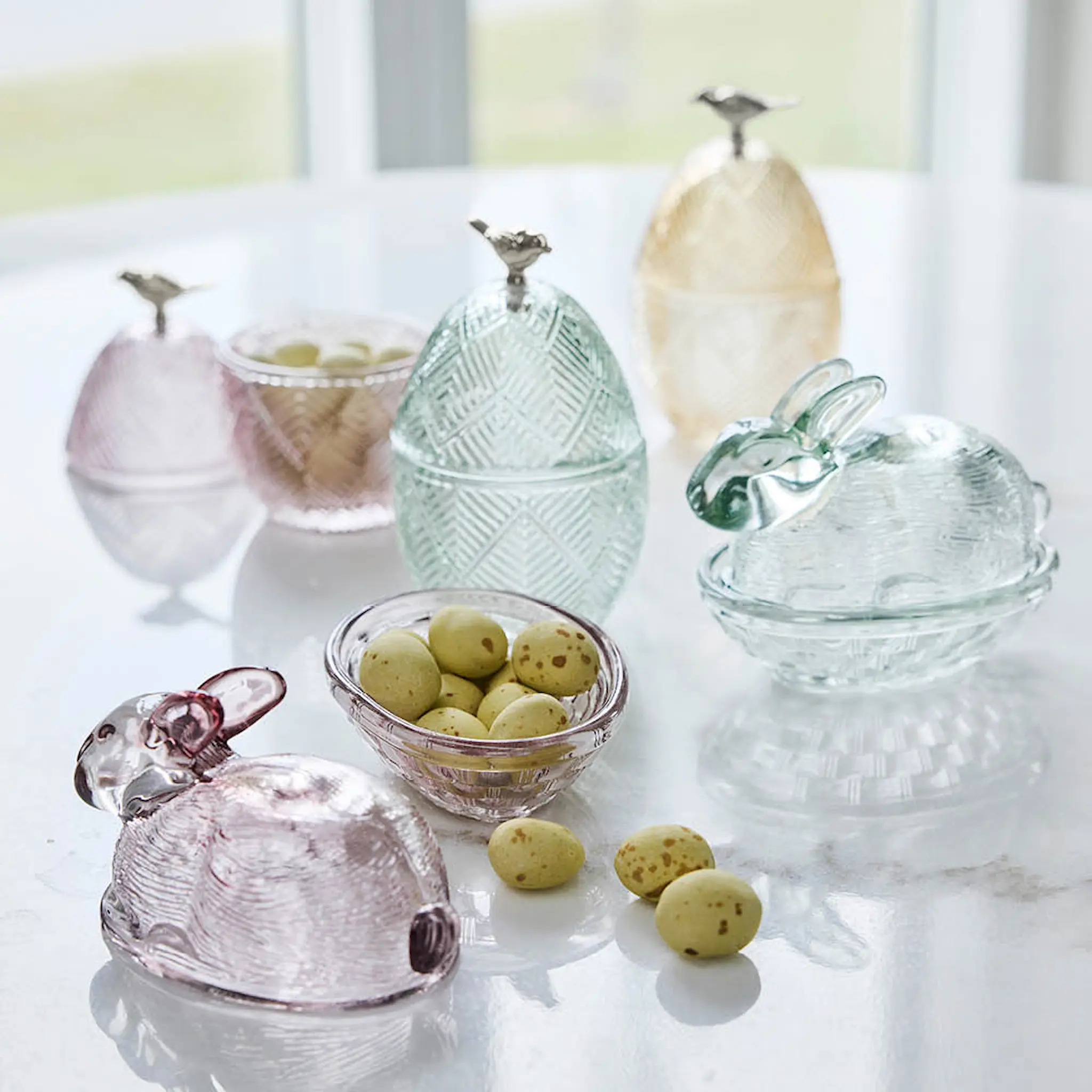 Lene Bjerre Esilia Bonbonniere pääsiäismuna 15,5 cm Keltainen