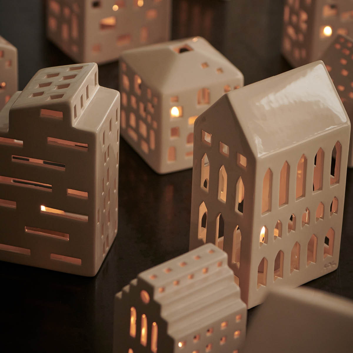 Kähler Urbania Kynttilälyhty 18 cm Kirkko