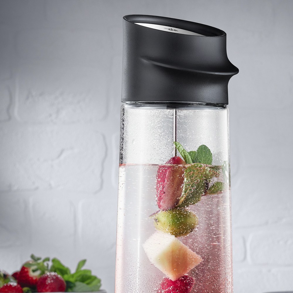 WMF Nuro vannkaraffel m fruktspyd 1L