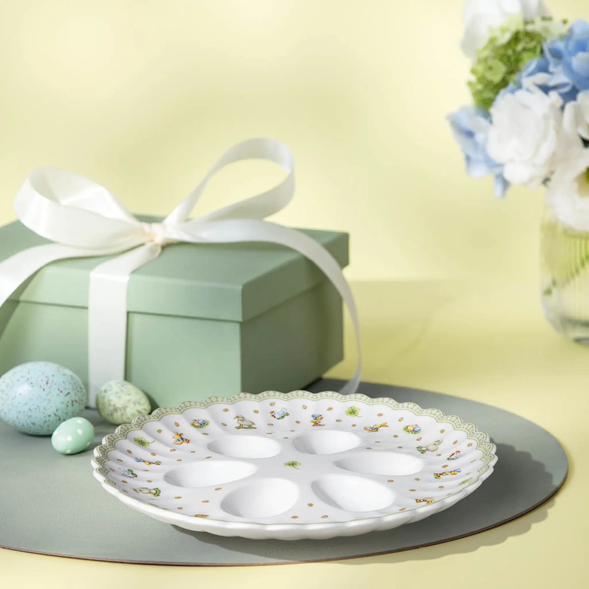 Villeroy & Boch Easter Delight äggtallrik 24 cm vit