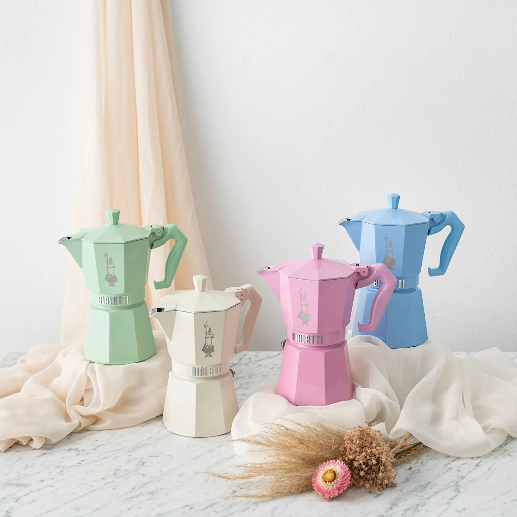 Bialetti Exclusive Moka Express 6 koppar 25 cl Rosa