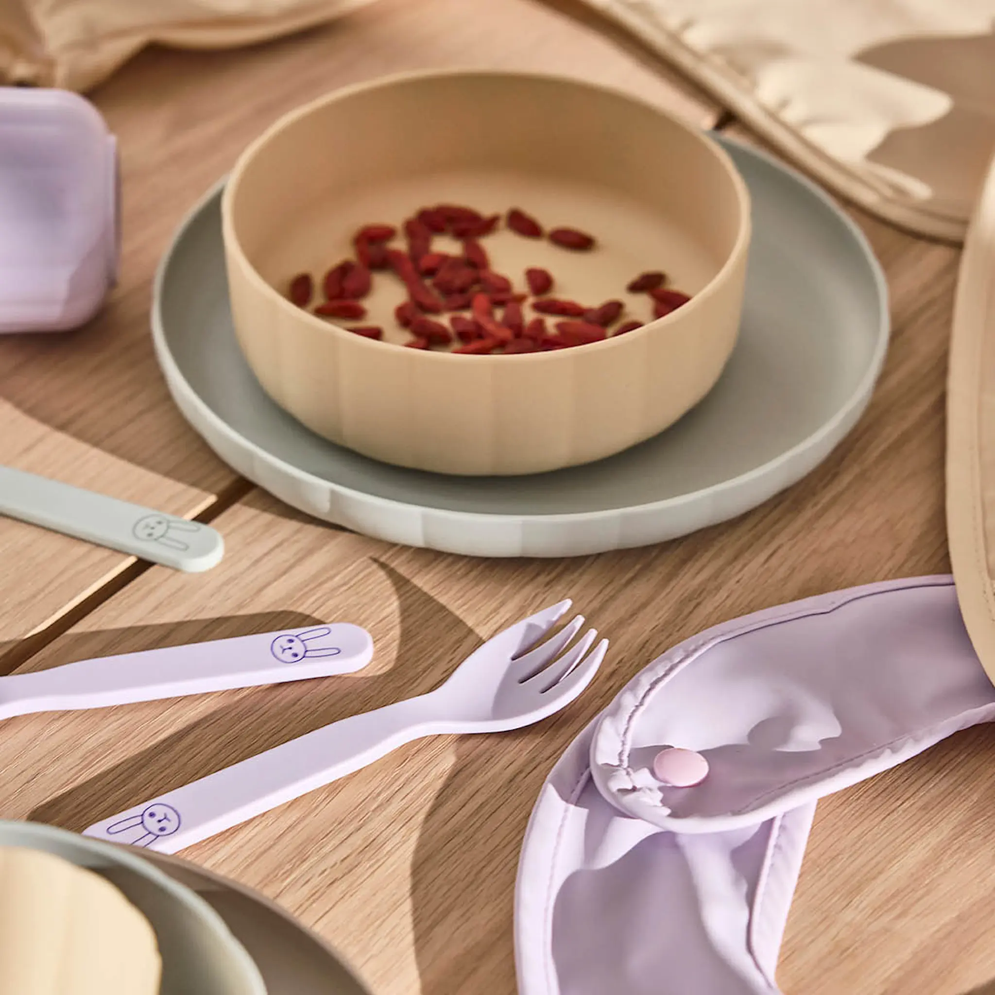 OYOY Pullo barnservis 3 delar Pale Mint/Vanilla/Lavender