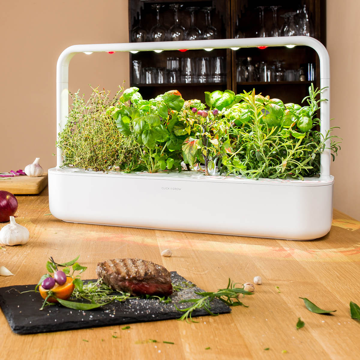 Click & Grow Smart Garden 9 startpakke hvit