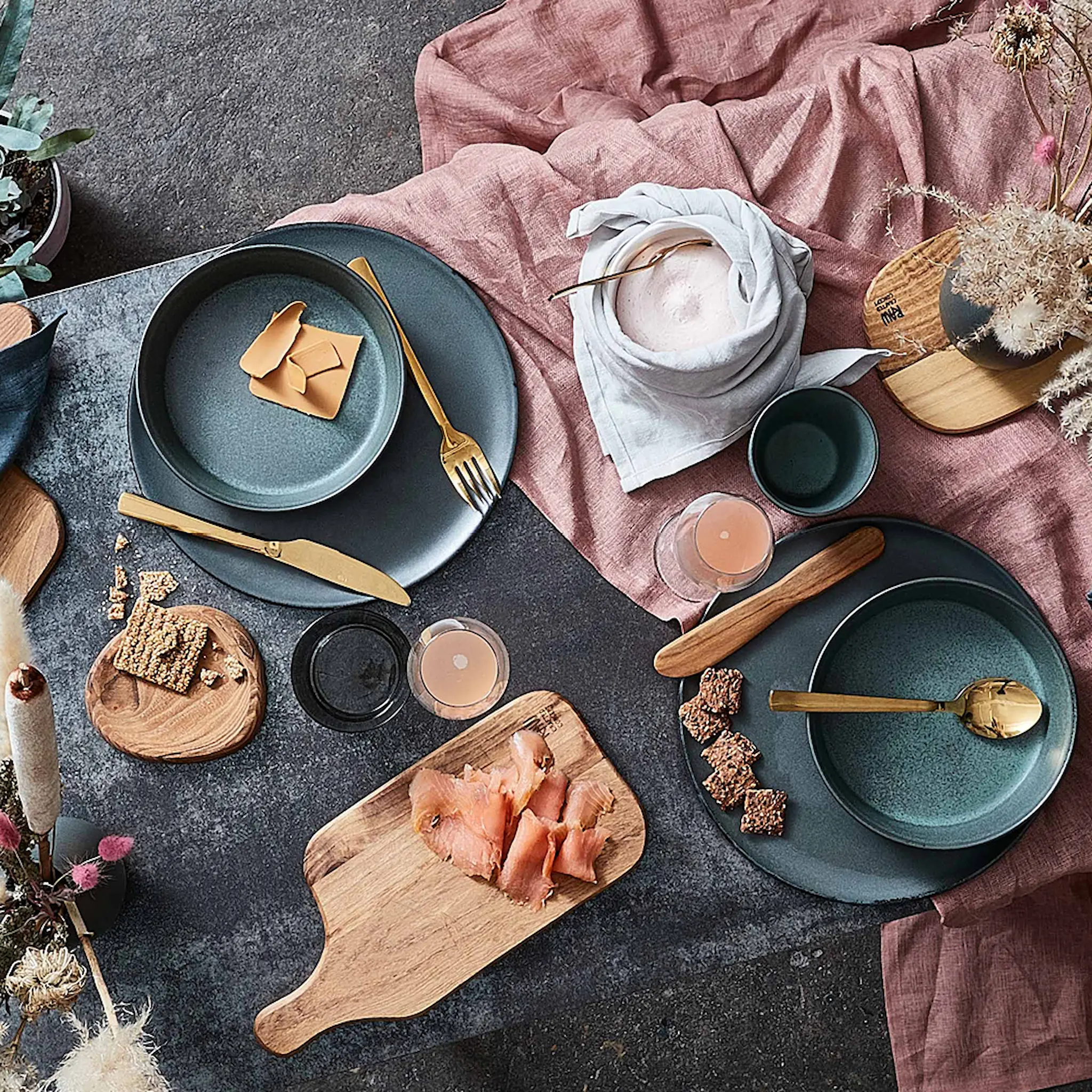 Aida Raw Teak Partyplatta 13x11,4 cm 2-pack