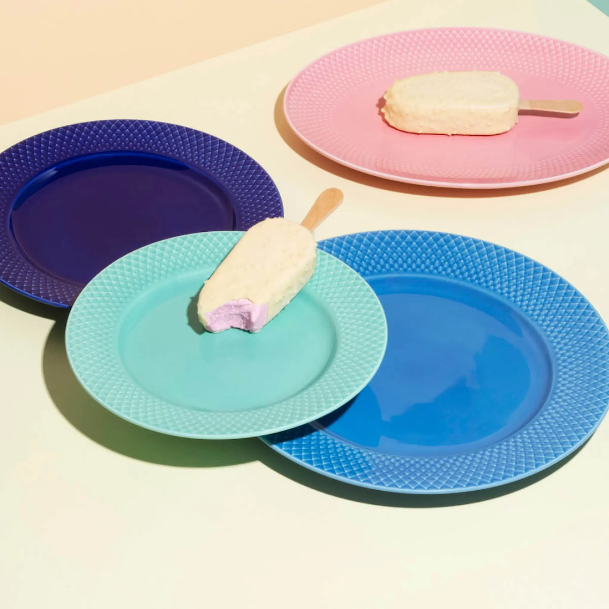 Lyngby Porcelæn Rhombe Color Tallrik 21 cm Aqua