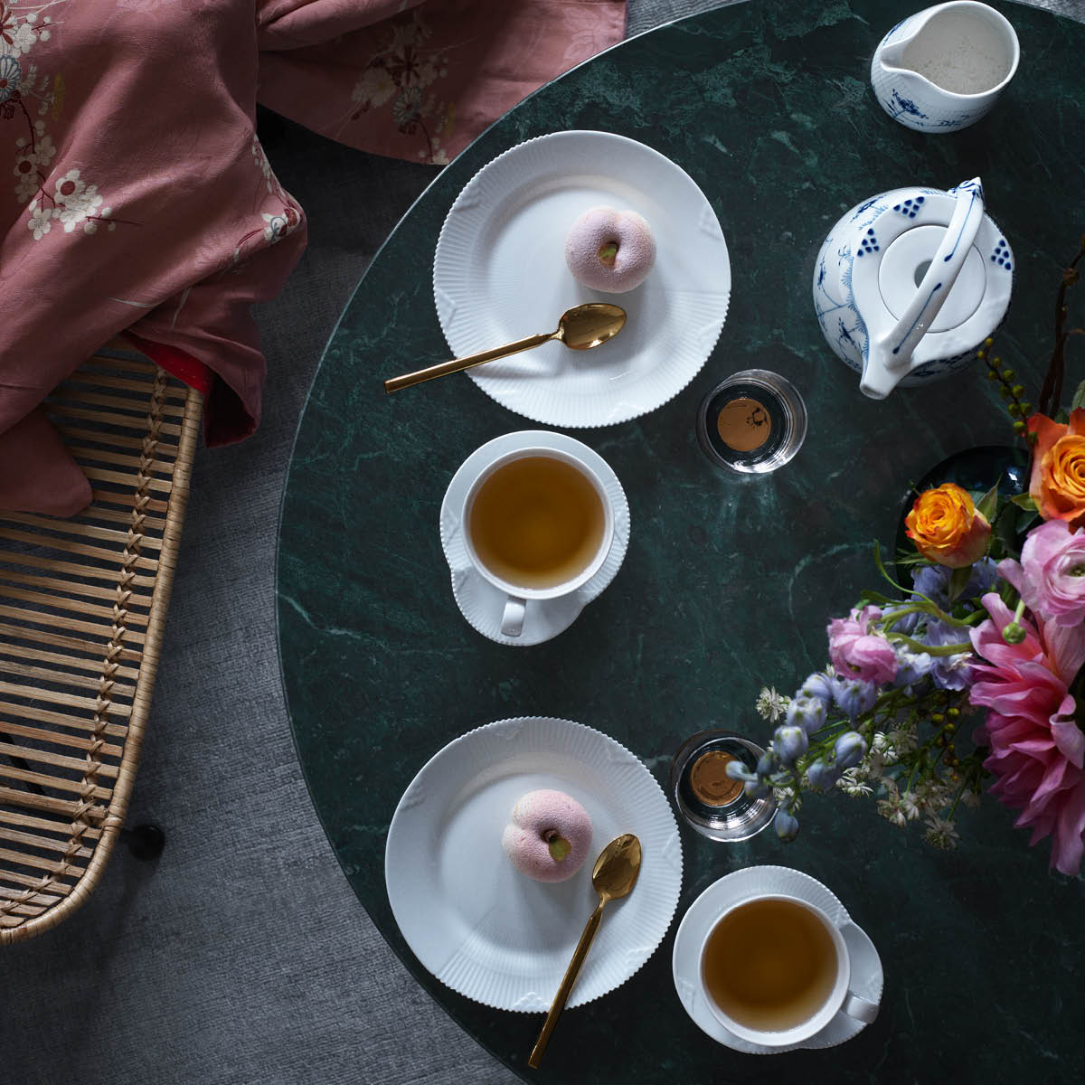 Royal Copenhagen White Elements Lautanen 25 cm