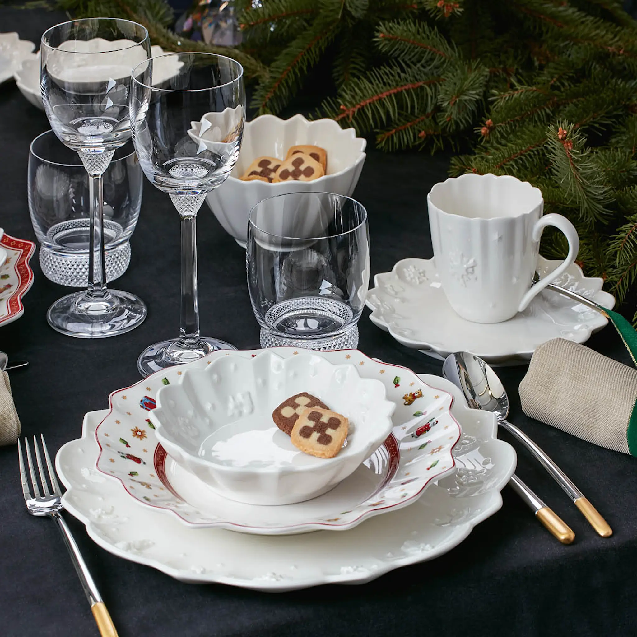 Villeroy & Boch Toy's Delight Royal Classic Kulho 24 cm Valkoinen
