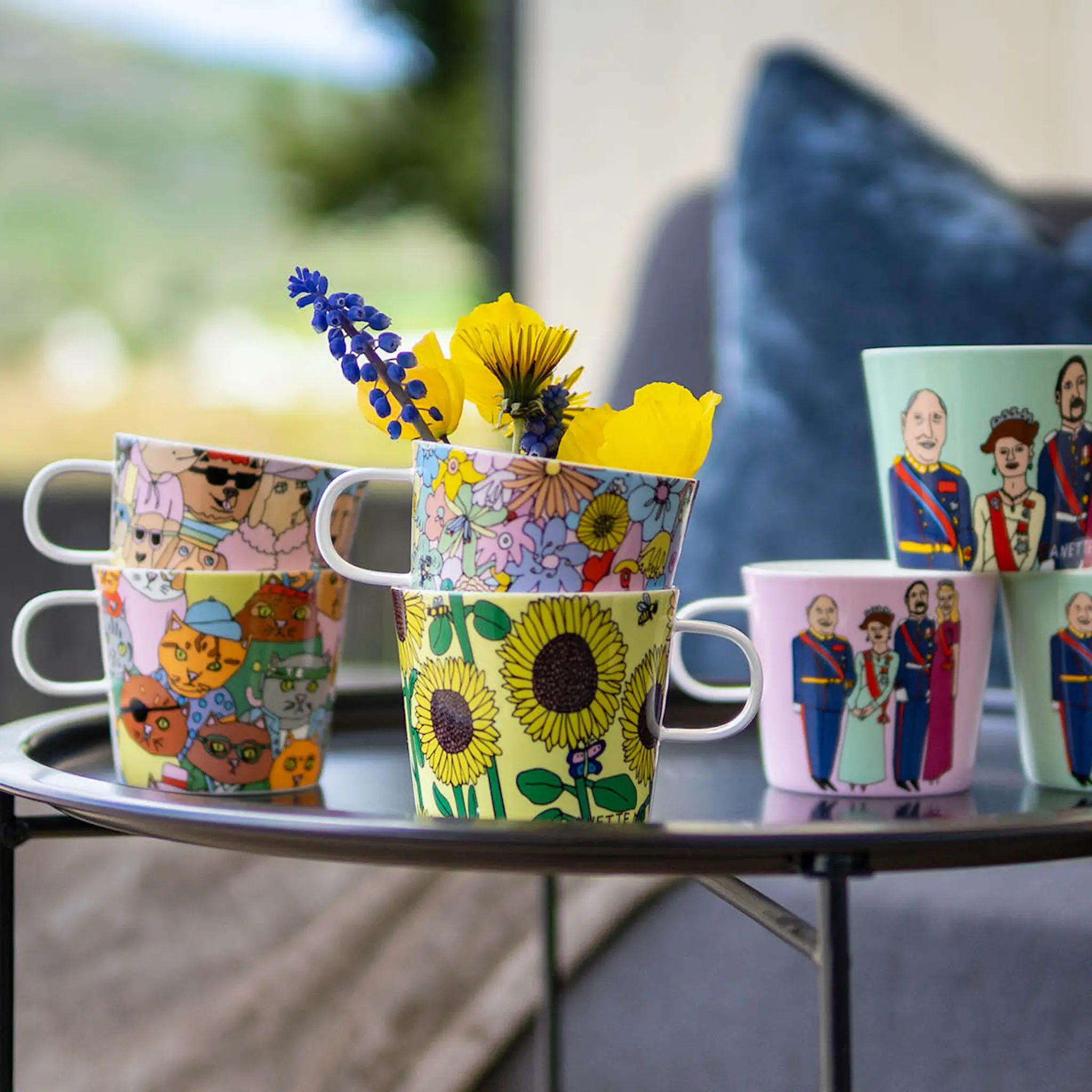 Modern House Anette Moi krus 27 cl blomster