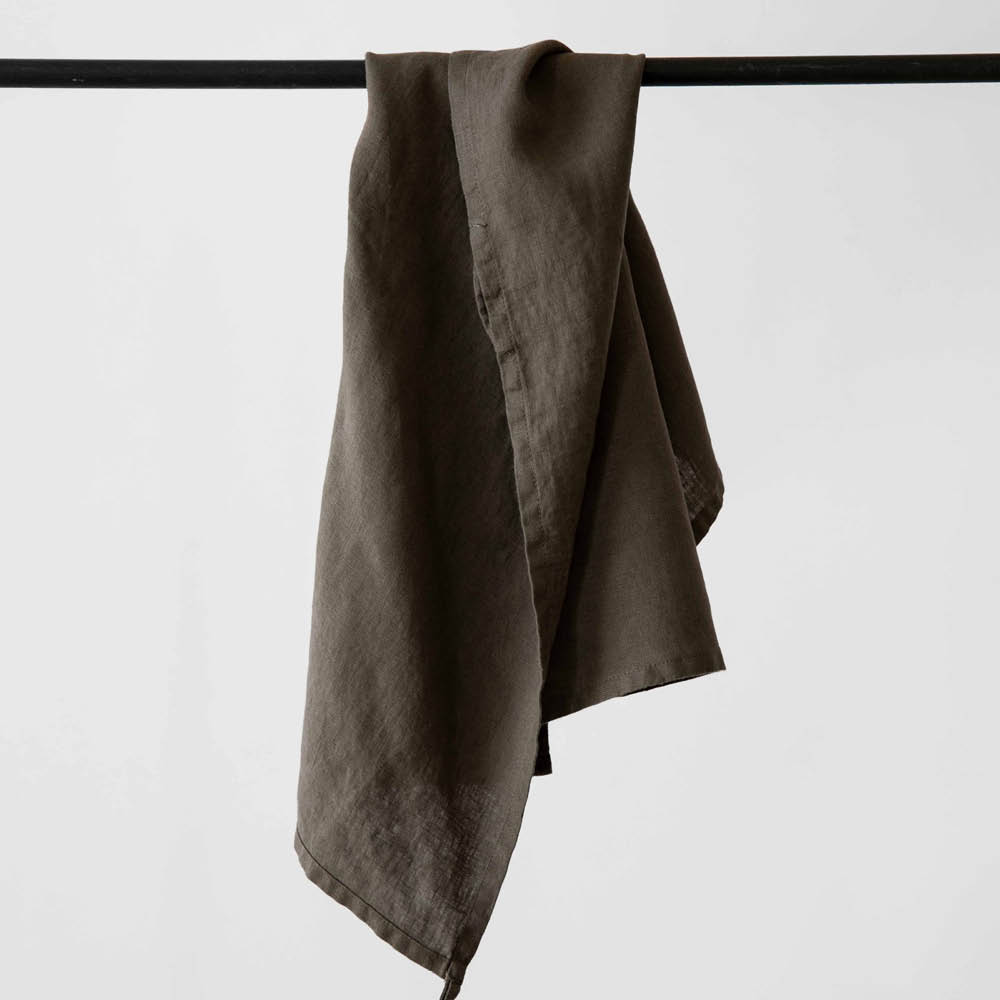 Tell Me More Lin Kökshandduk 50x70 cm Taupe