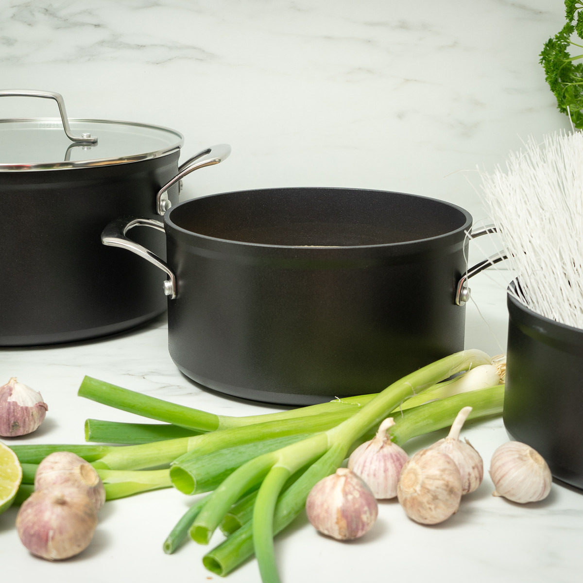 Modern House Black Line gryta 4,2 L svart