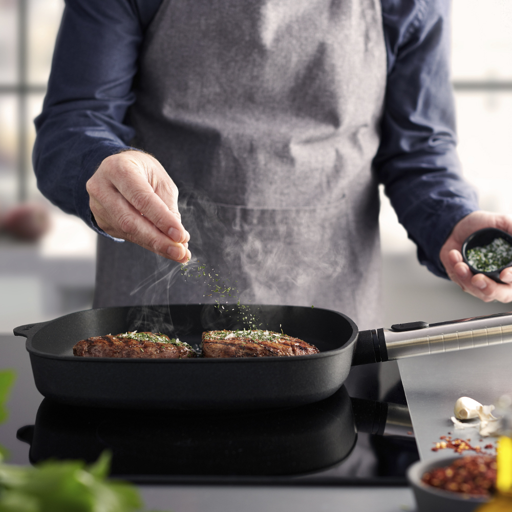 Woll Diamond XR Logic stekepanne 28 cm