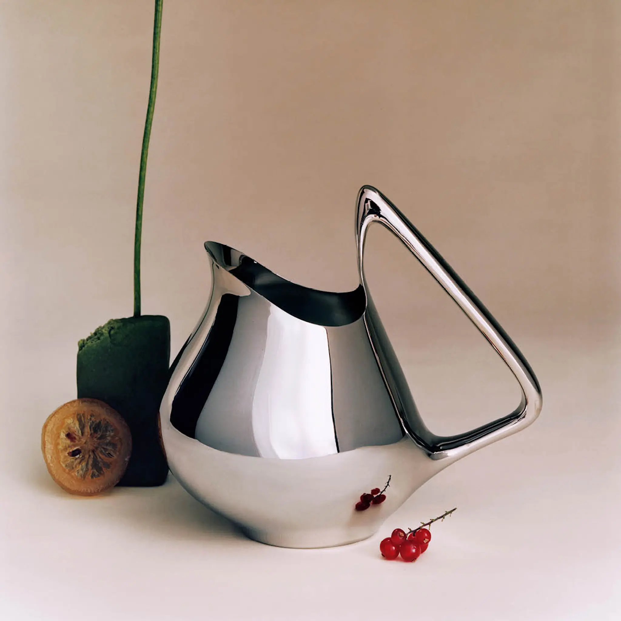 Georg Jensen Henning Koppel kanna 1,6 L stål