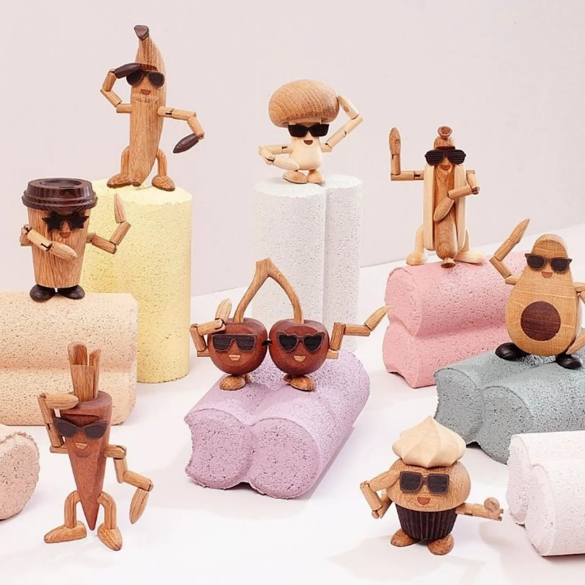 Spring Copenhagen Woodies Cha-Cha Cherries träddekoration 9 cm mahogny