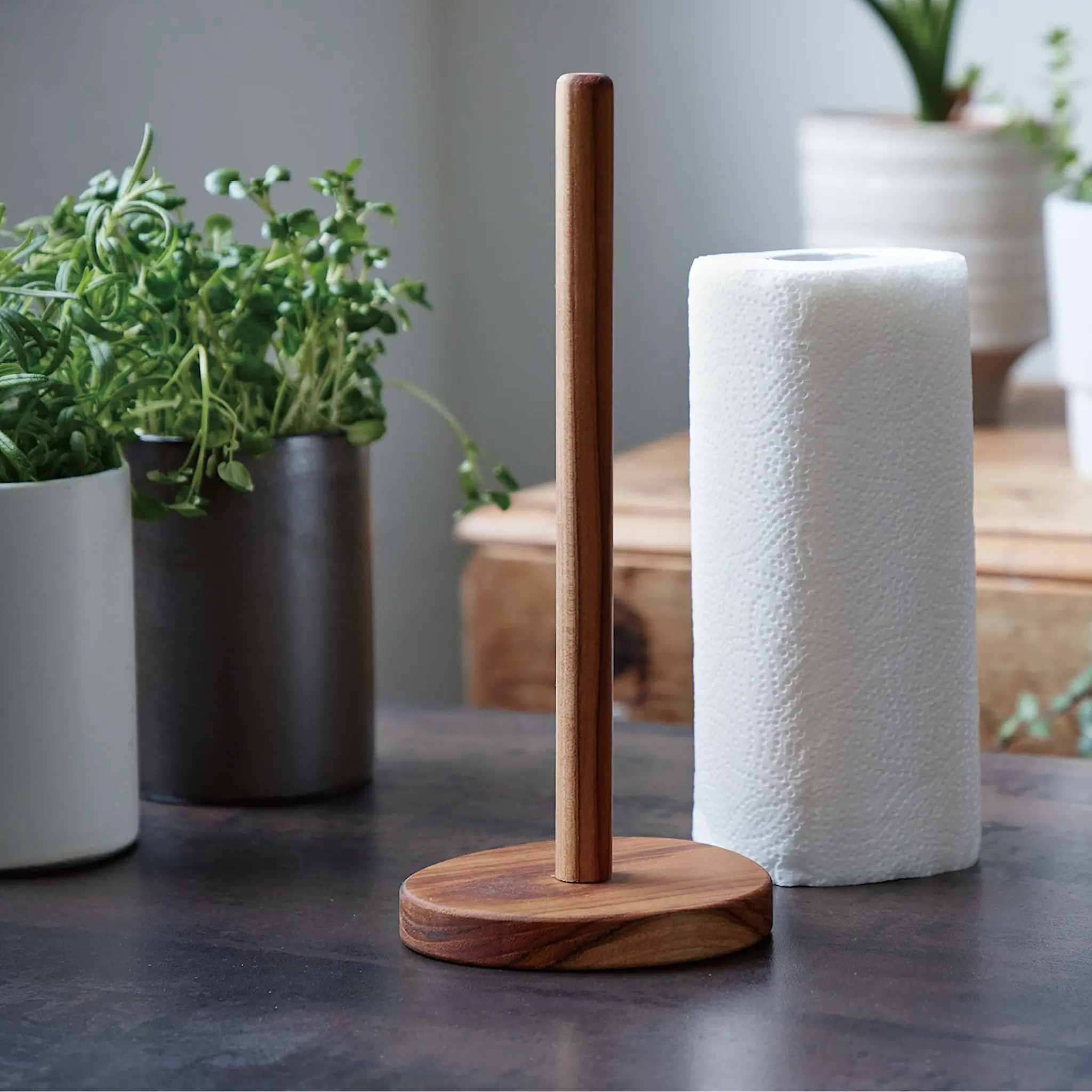 Aida RAW Teak hushållspappershållare 30,6 cm