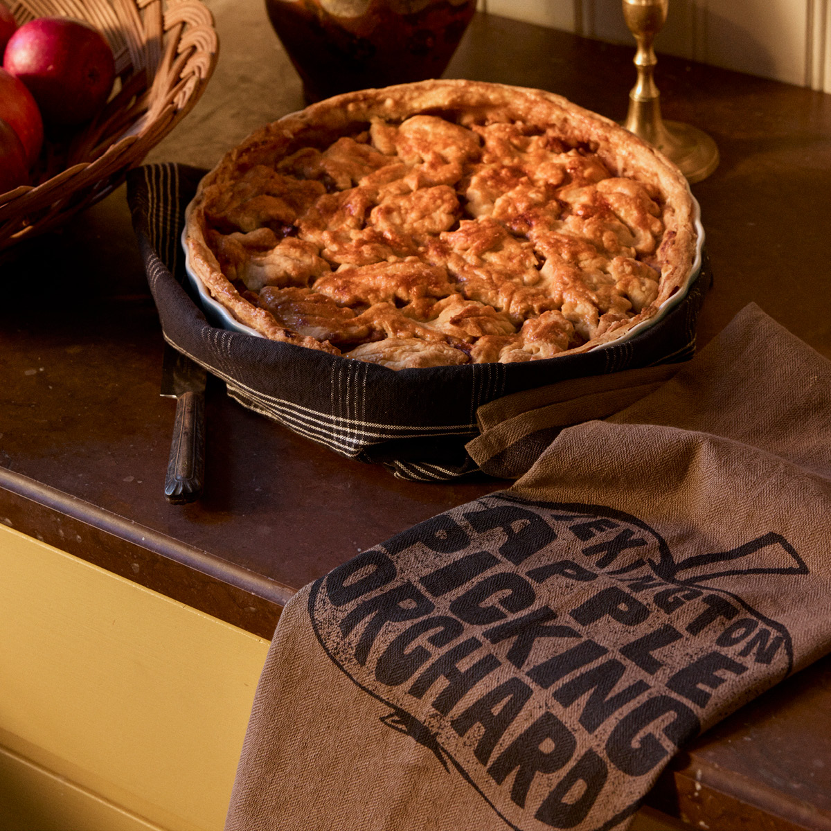 Lexington Kjøkkenhåndkle i bomull eple 70x50 cm brun/svart