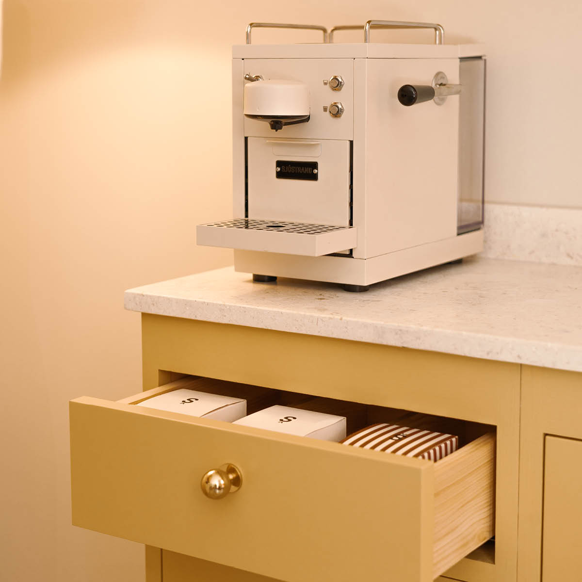 Sjöstrand The Original 2.0 kaffekapselmaskin 1,2 L beige