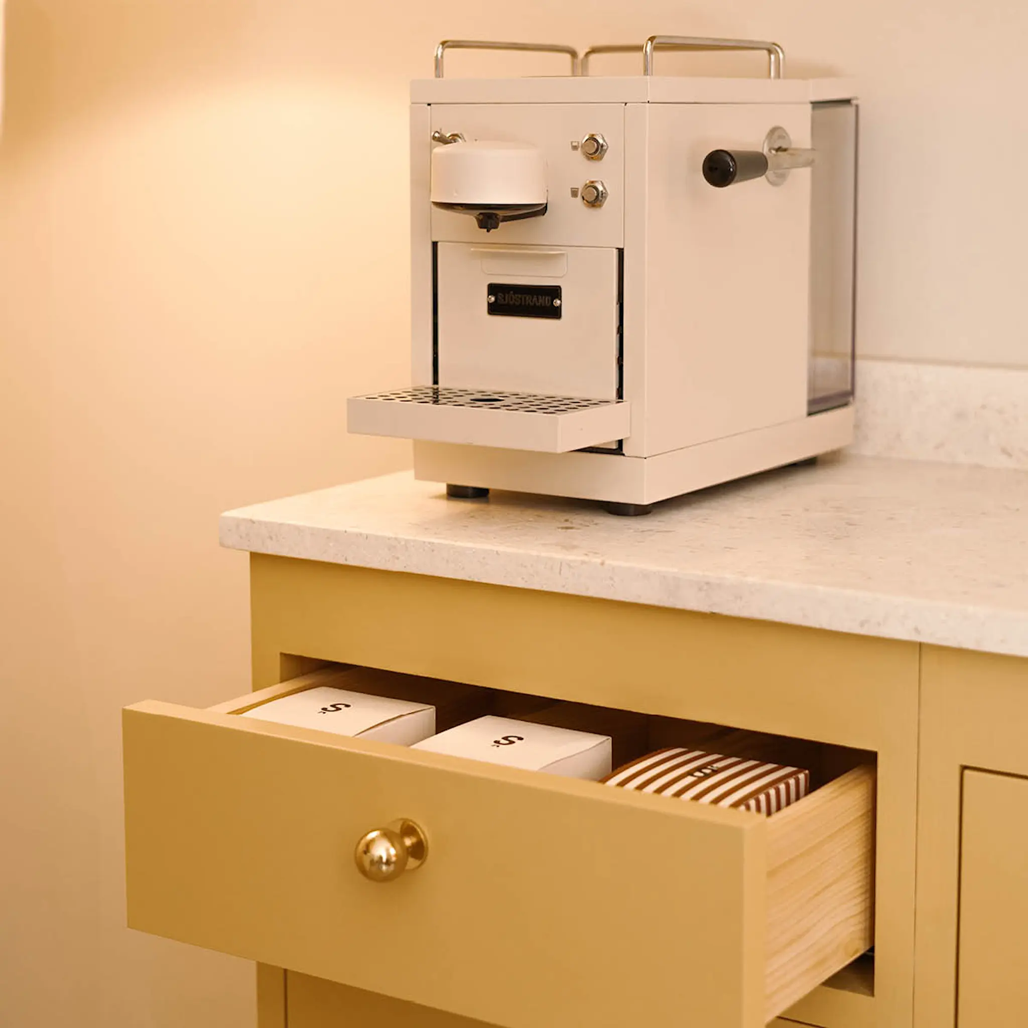 Sjöstrand The Original 2.0 kaffekapselmaskin 1,2 L beige