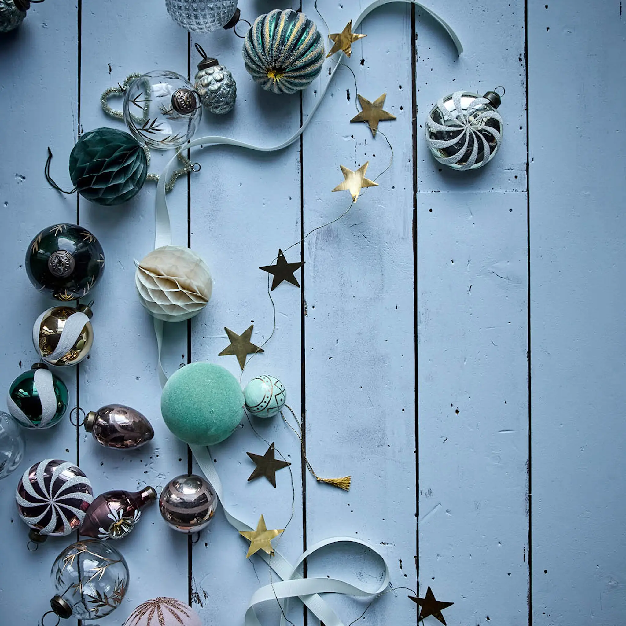 House Doctor Stars girlang 150 cm antik mässing