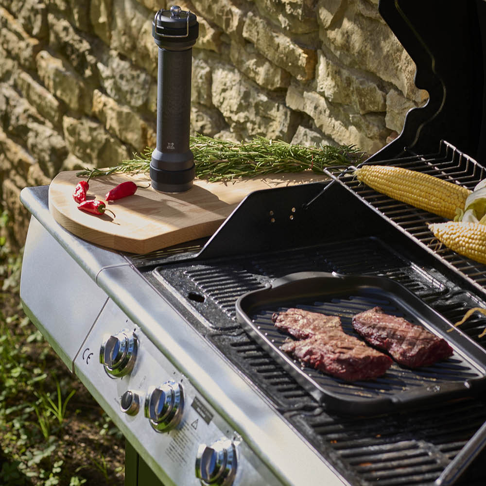 Peugeot Grill2Table räfflad grillplatta 38x26 cm svart