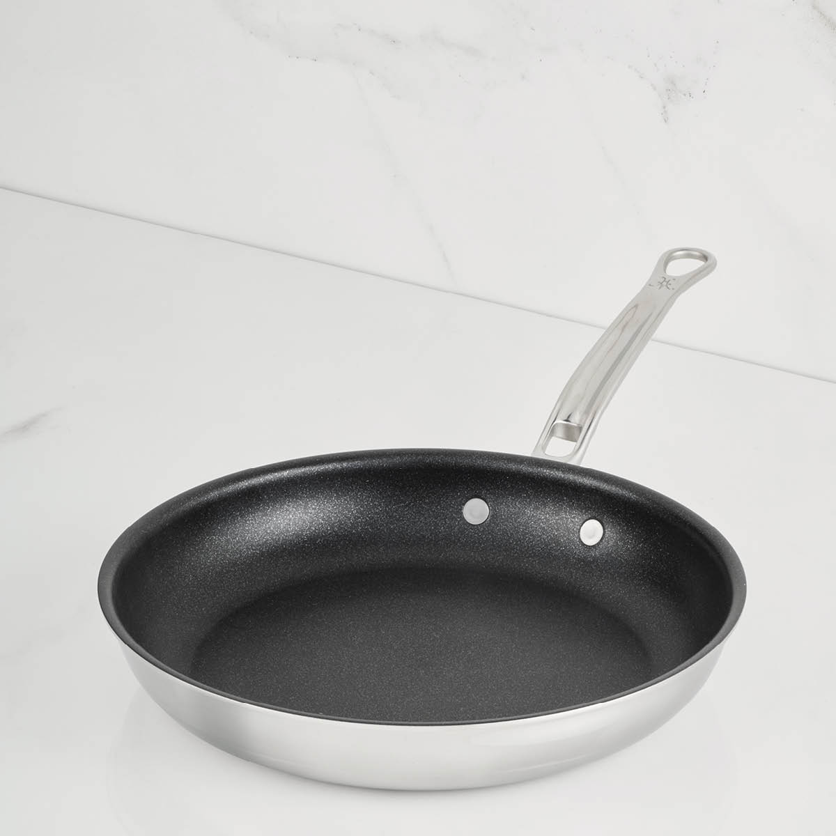 Hestan ProBond Luxe TITUM™ stekpanna non-stick 28 cm